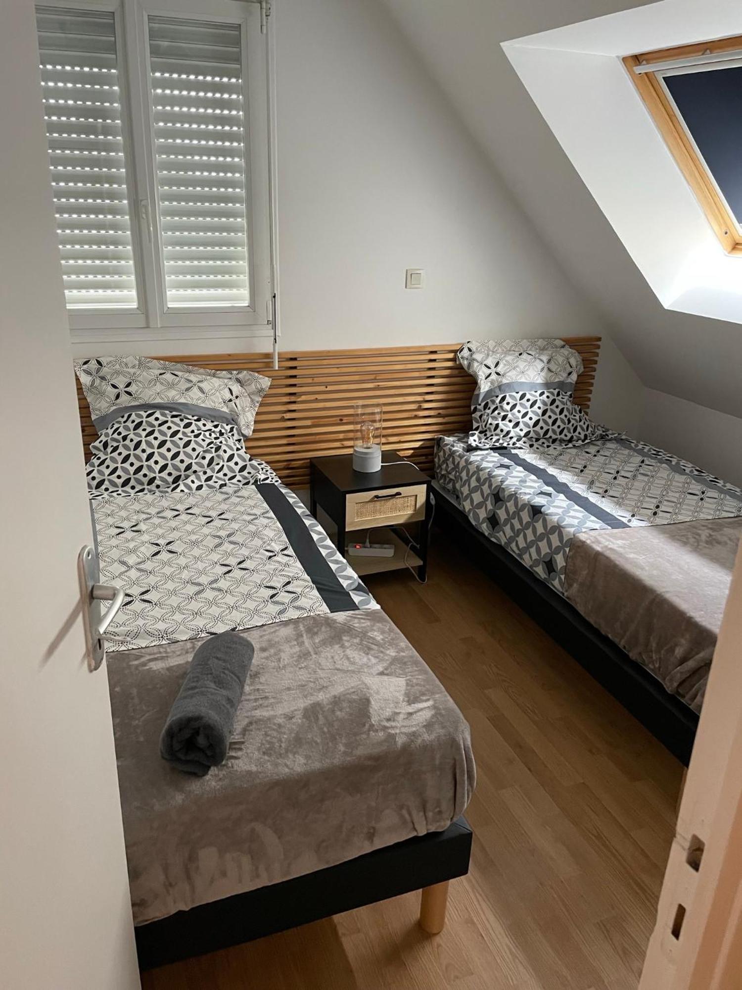 Jolie Maison Avec Jardin 翁弗勒尔 外观 照片